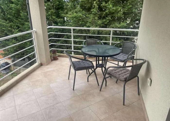 Family House Kurtin By Brankica *